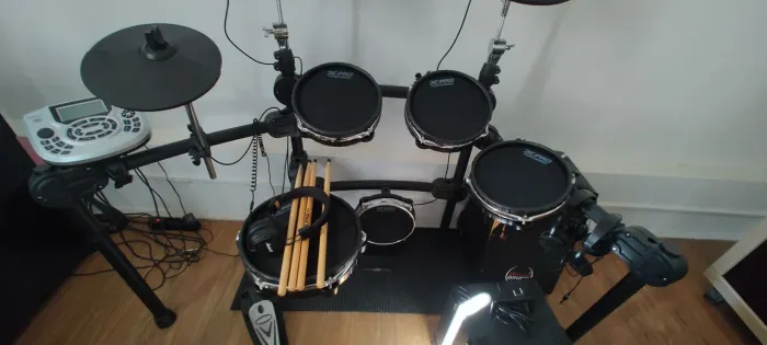 Oportunidade!!! Bateria Eletrônica C. Ibanez XPRO ED20 Preto, peles mesh! Estado de nova!