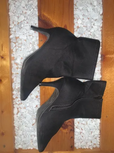 Bota Constance 