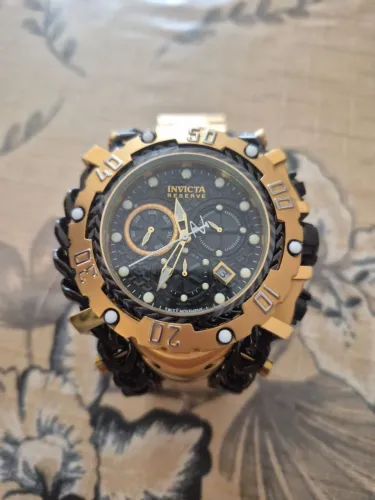 Vendo INVICTA Gladiador Lançamento