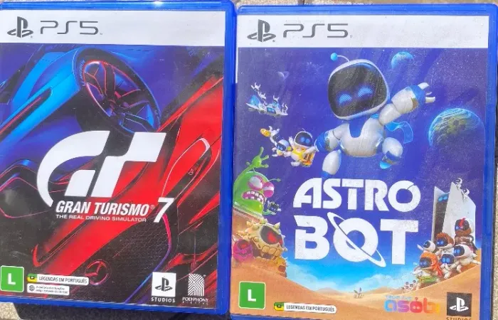 **Vendo 2 jogos de PS5** ? Gran Turismo ? Astro Bot Jogos em ótimo estado\. ? Posso ven