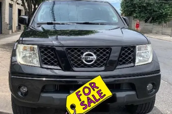 Nissan Frontier XE CD 4X2 2.5 TB Diesel 2010