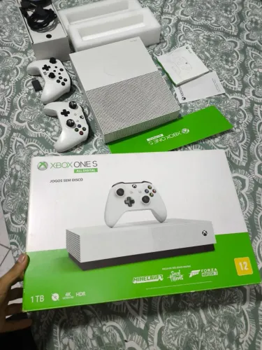 XBOX ONE S ALL DIGITAL