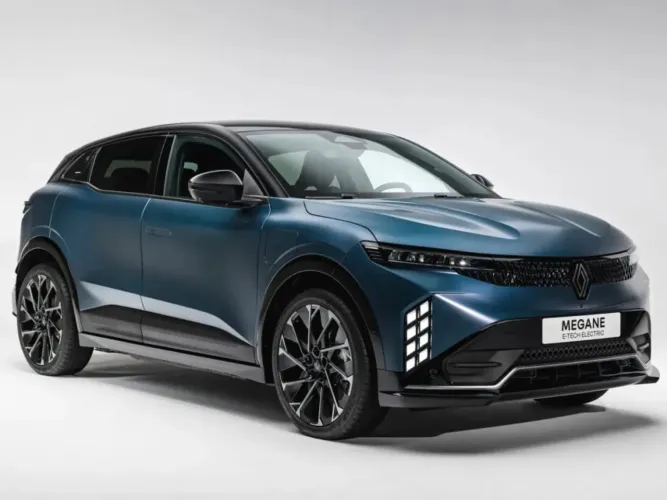 Renault Megane E-tech (elétrico) 2026