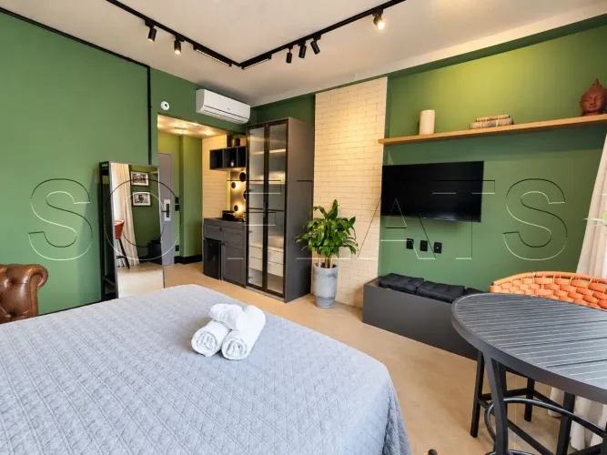 Flat Mobiliado à Venda no Gonzaga em Santos com 31m² Próximo à Praia