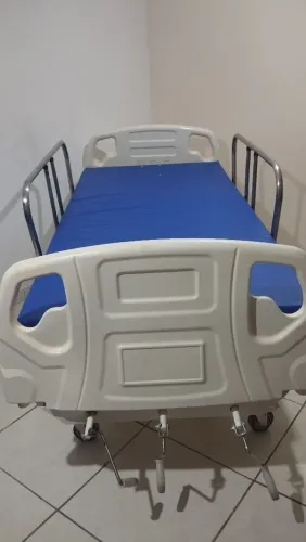 Locação cama hospitalar 3 manivelas R$400,00 + frete