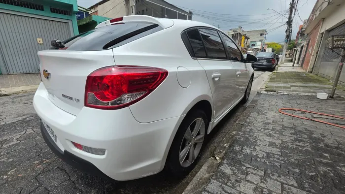 Chevrolet Cruze HB Sport LT 1.8 16V Flexp. 5P MEC 2015