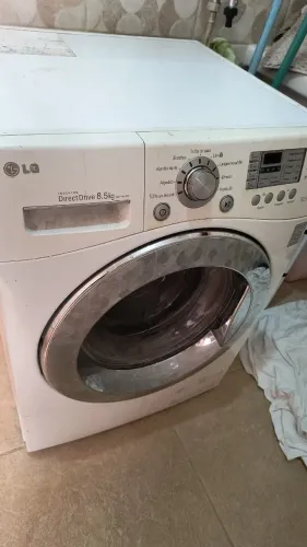 Máquina de lavar roupa LG