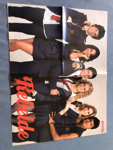 POSTER REBELDES