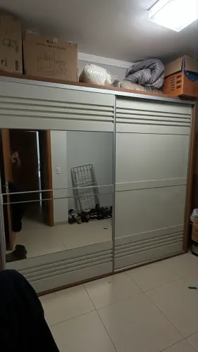Guarda roupa com espelho 2 portas de correr 100% mdf 2,67 mt