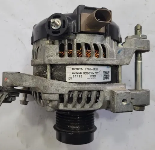 Alternador Toyota Corolla 1.8 2.0 2015 a 2019 Usado - Ref. 270600T320