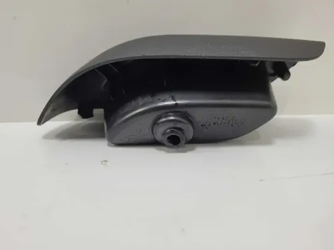 Puxador De Porta Traseiro Direito Renault Kwid 1.0 Zen 2019 Preto Traseira