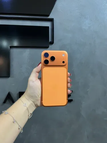 iPhone 17 Pro Max Laranja Cósmico 256Gb - Oportunidade ?