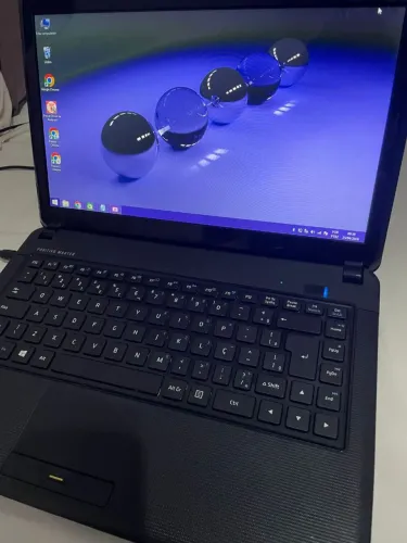 Vende-se notebook 