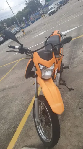 Vende-se BROS 2019 VALOR R$ 6.000,