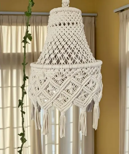 Luminária de Macramê