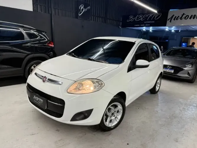 Fiat Palio Attractive 1.0 EVO Fire Flex 8V 5P 2014