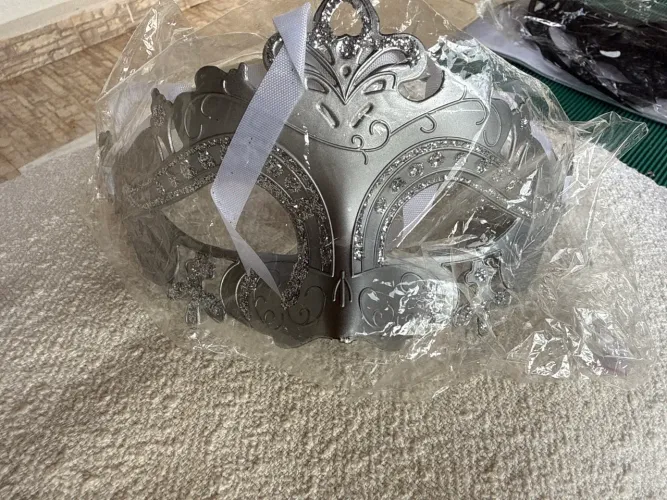 Máscaras Venezianas Inspiradas em Cinquenta Tons de Cinza - Novas