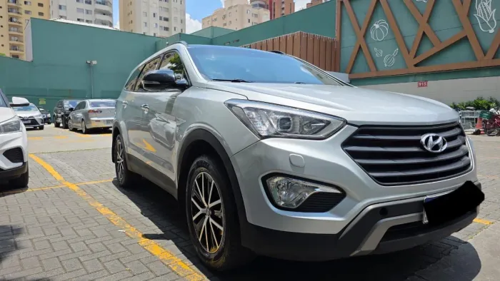 Hyundai Grand Santa Fe 3.3 V6 4X4 Tiptronic 2014