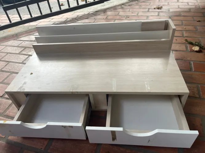 MESA BANCADA SUSPENSA