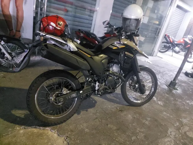 Lander 250cc ano 2023