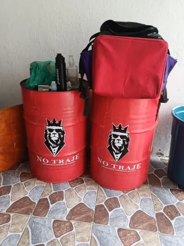 Tambor decorativo para loja .