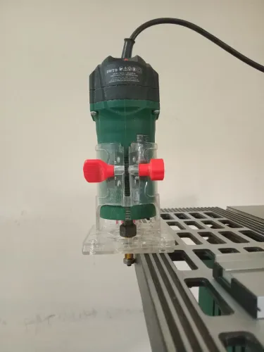 Tupia Laminadora DWT 500W 110V - Usada | Ótimo Estado