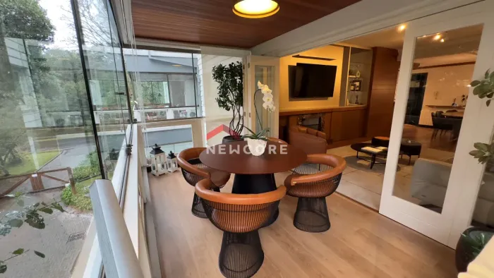 Apartamento em Rua do Colégio - Centro - Gramado/RS