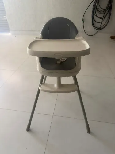 Cadeira de alimentação 