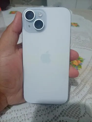 Vendo iPhone 15 256GB 