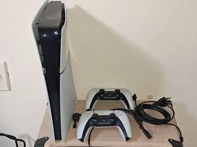 TROCO PLAYSTATION 5 - SLIM