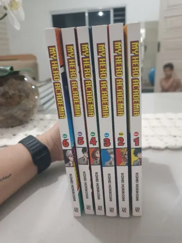 Mangás - Livro My Hero Academia 1-6