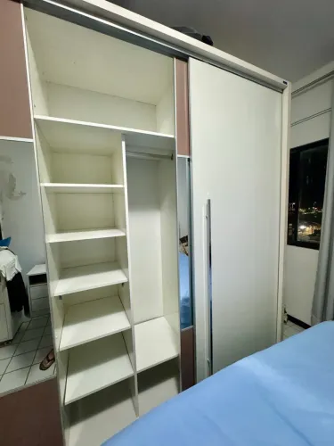 Guarda roupa