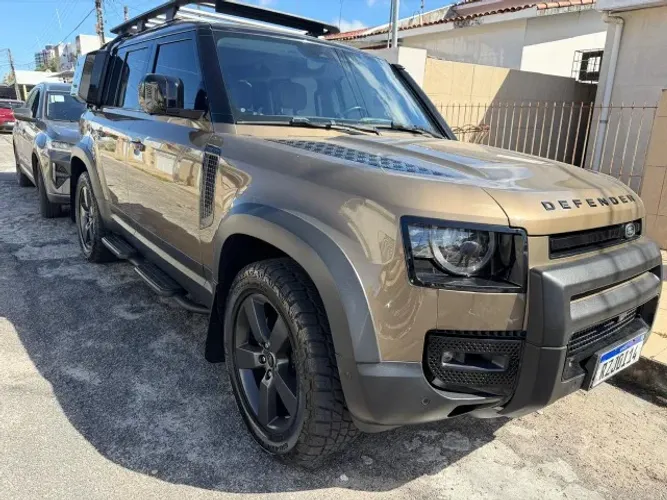 Land Rover Defender 110 2.0 Turbo HSE SI4 AUT 2022