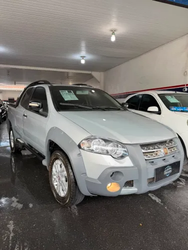 Fiat Strada Adventure1.8/ 1.8 Locker Flex CD 2011