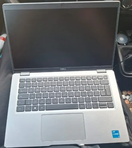 Dell Latitude I5-1135G7 11th
