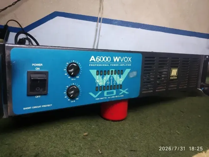 Amplificador de Potência Machine WVOX A6000 (1600W RMS) - Conservado