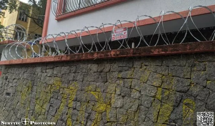 Você já conhece a concertina da Servtec? O resto é só arame farpado