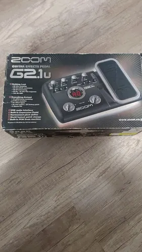 Pedaleira G2 1U com pedal de expressão