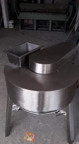 MÁQUINA DEPENADEIRA DE FRANGO INOX