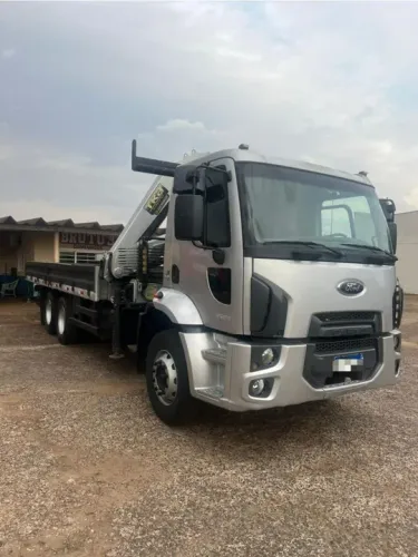 Munck Ford Cargo 1519 6x2