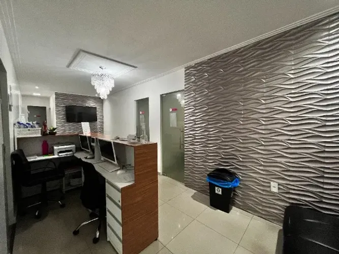 Prédio comercial 2 andares em lote de 247 m², Vila da Prata, em Manaus