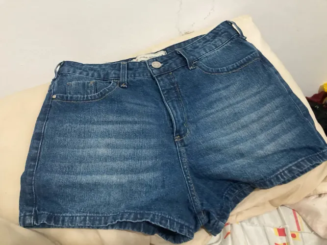 Bermuda feminina