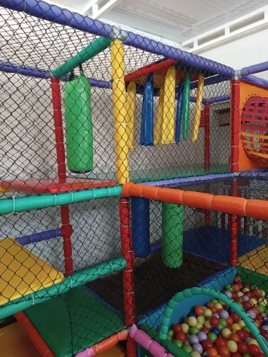 Serviço de manutenção e reformas de kid play( brinquedão), eventos em shopping 