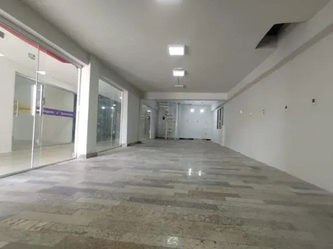 Alugo loja 90 m com mezanino CNB 01 Taguatinga