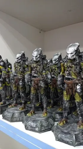 Bonecos em resina atacado 