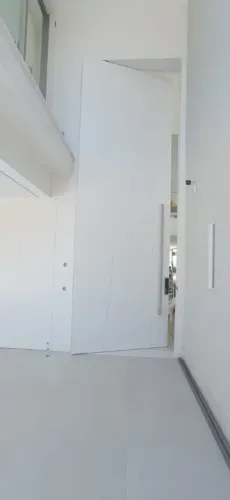 Portas Pivotantes Alto Padrão ! Solicite seu orçamento com a Phanda Portas