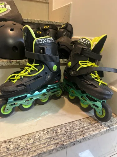 Vendo patins oxe e freestyle - tamanho 35.