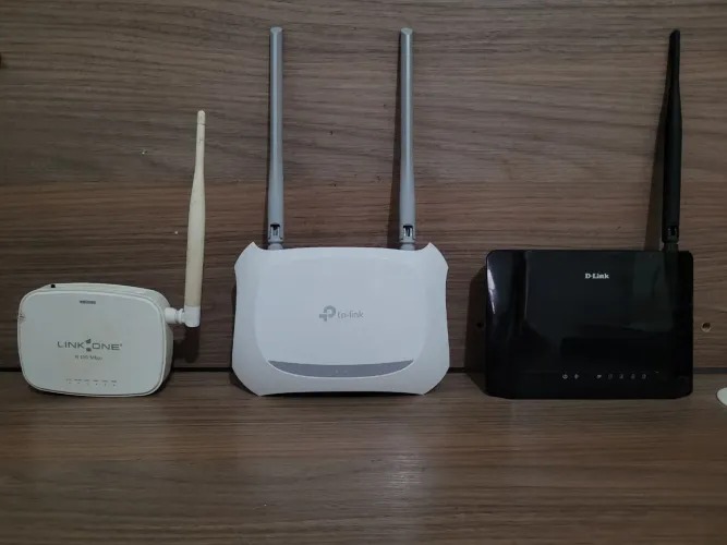 Roteadores Wireless - D-Link, TP-Link e LinkOne