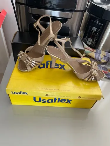 Sandálias Usaflex Douradas