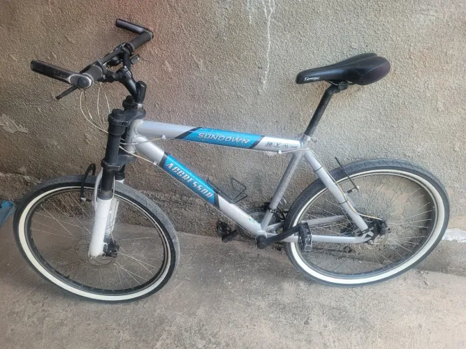 Bicicleta 21 marchas Sundown Agrressor